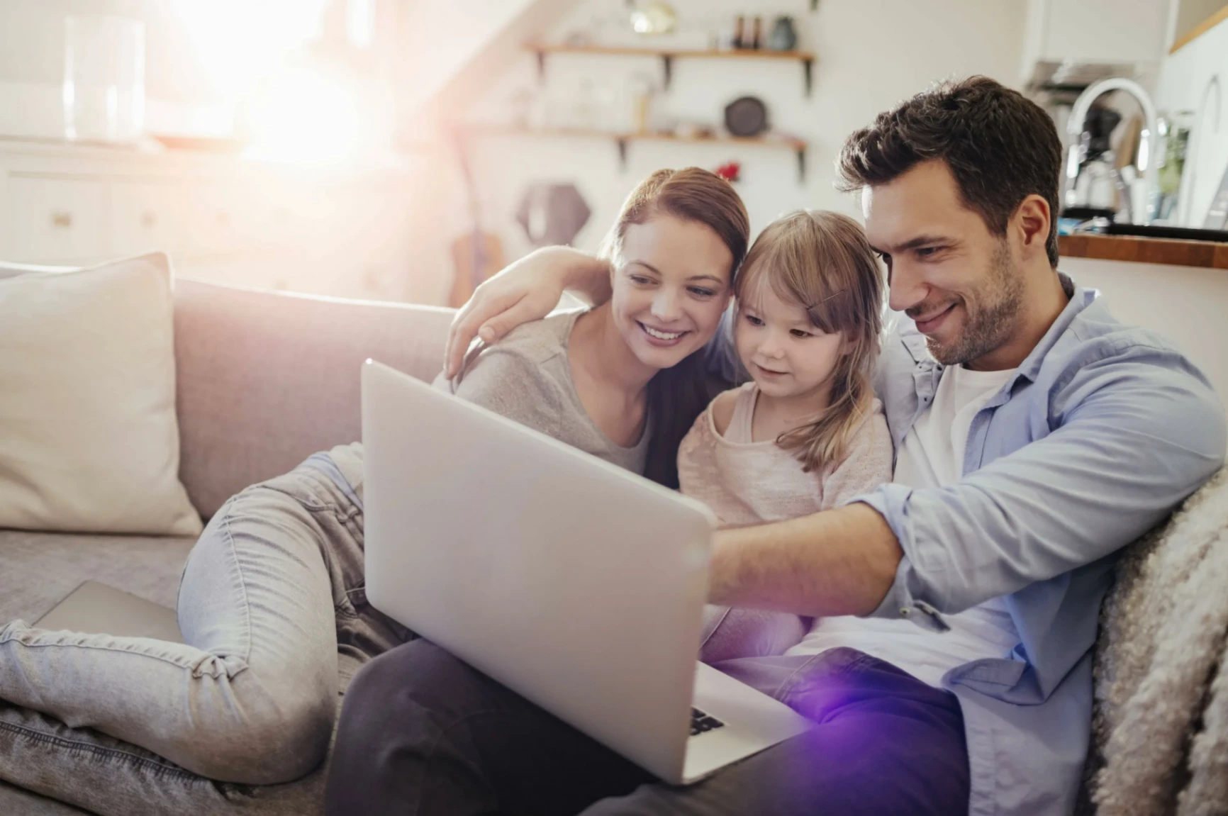 Comprehensive 5G Mobile and Internet Packages for Video Calling in UAE